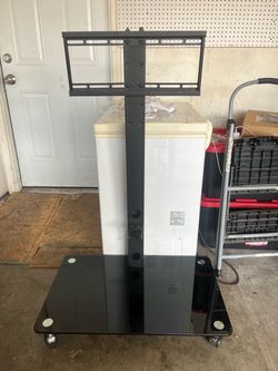 TV Mount Rolling