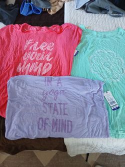 Womens shirts xl