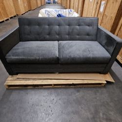 KING SIZE SLEEPER SOFA