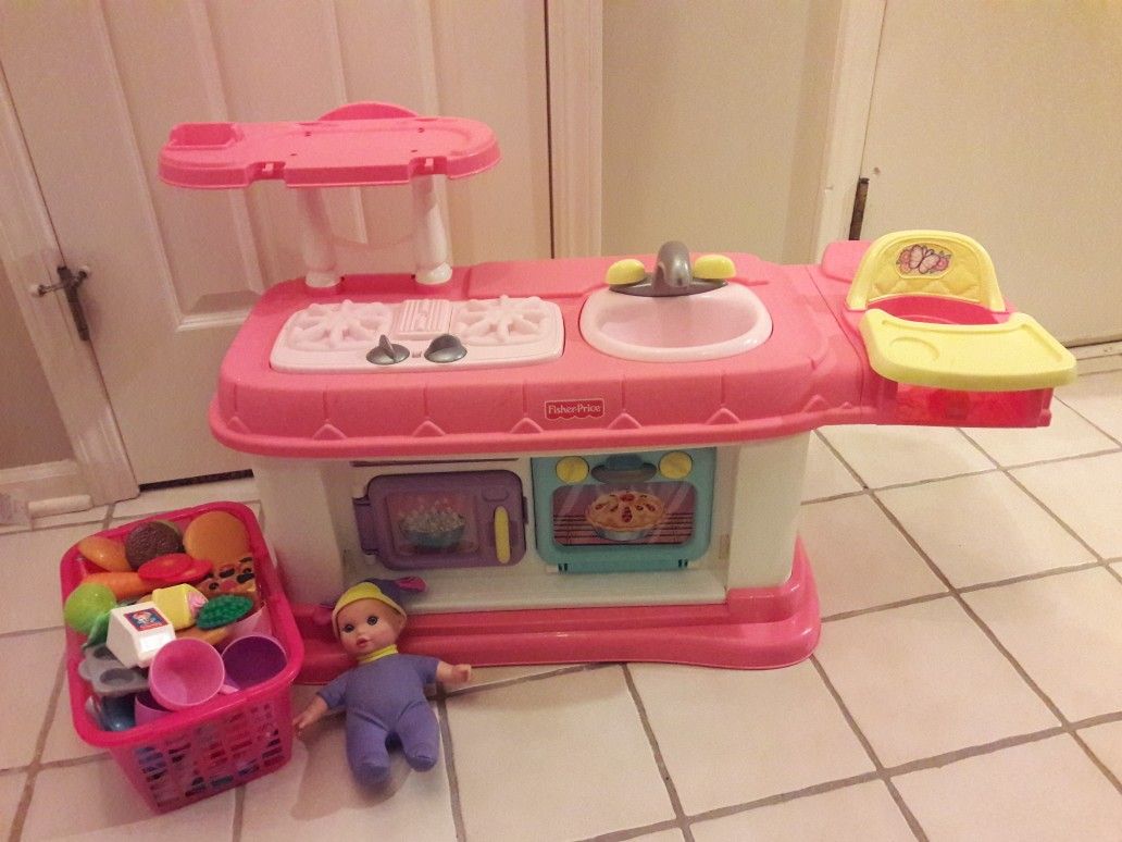 FisherPrice Grow with Me Cook & Care Pink Kitchen REDUCED