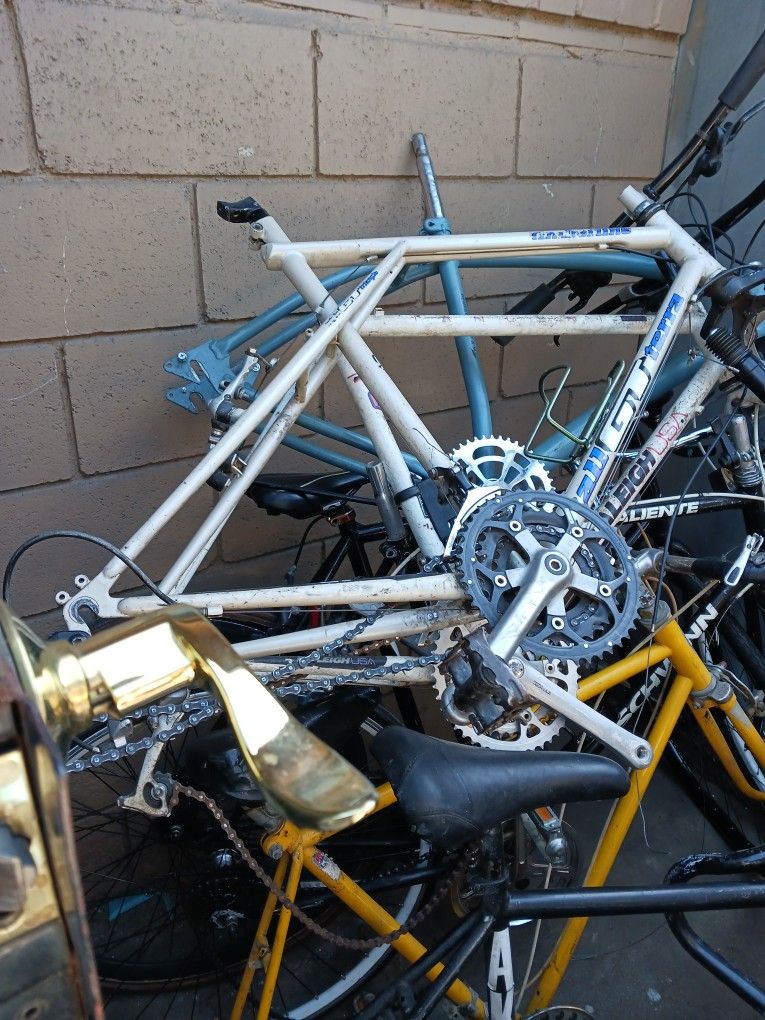 Hola tengo más de 30 bicicletas