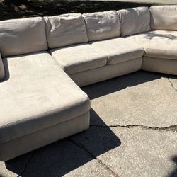 Sectional Couch (FREE DELIVERY)
