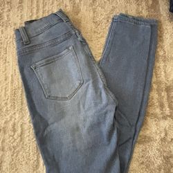 Skinny Ripped Jeans