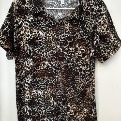LuLaRoe Charlie Button Up Top Small
