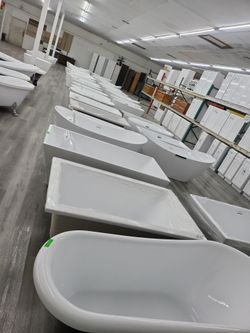 Bathtub, freestanding