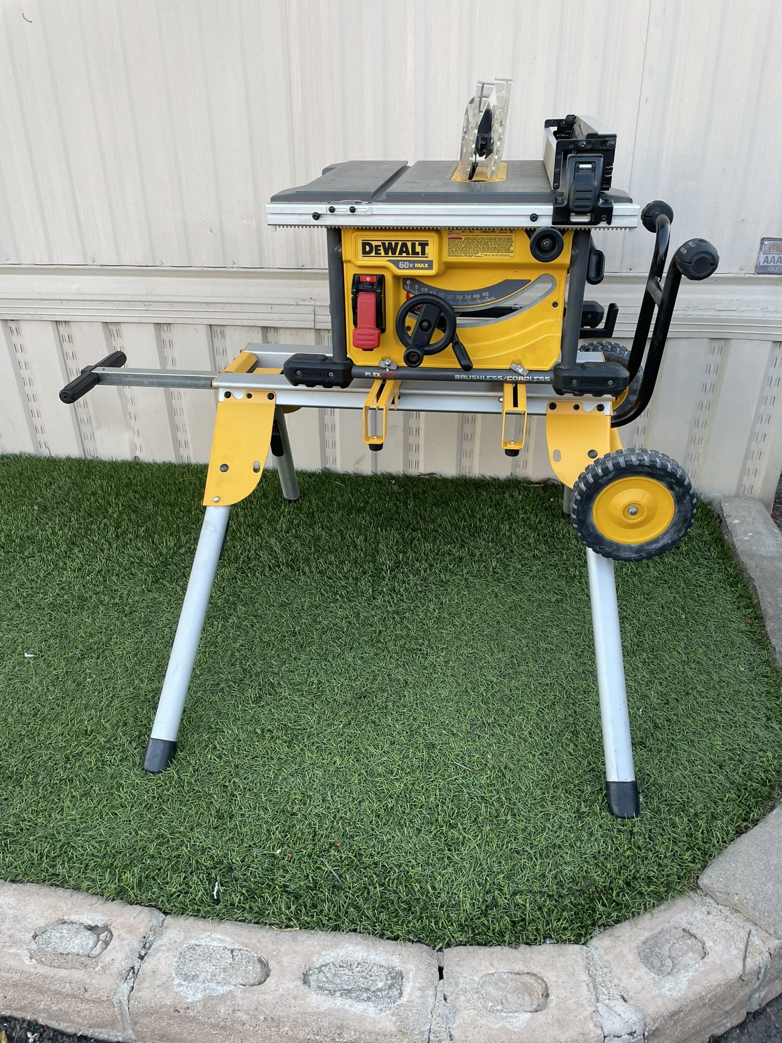 Dewalt Table Saw & Stand.