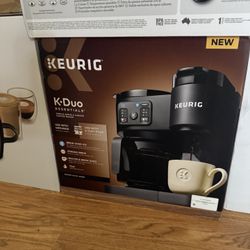 Keurig K-Duo Essentials Single-Serve & Carafe Coffee Maker