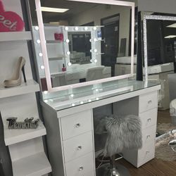 Vanity Set Mirror LED Lights Makeup Table✨New