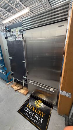 ❄️ Sub-Zero 36” Classic Over-and-Under Refrigerator/Freezer  Model: CL3650U/S/T/R Condition: Brand New – Open Box Price Today: $10,999 Includes Store 