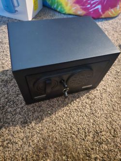metal safe