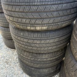 215/50r17 Michelin Tires En Excelentes Condiciones De Vida  Las 4 