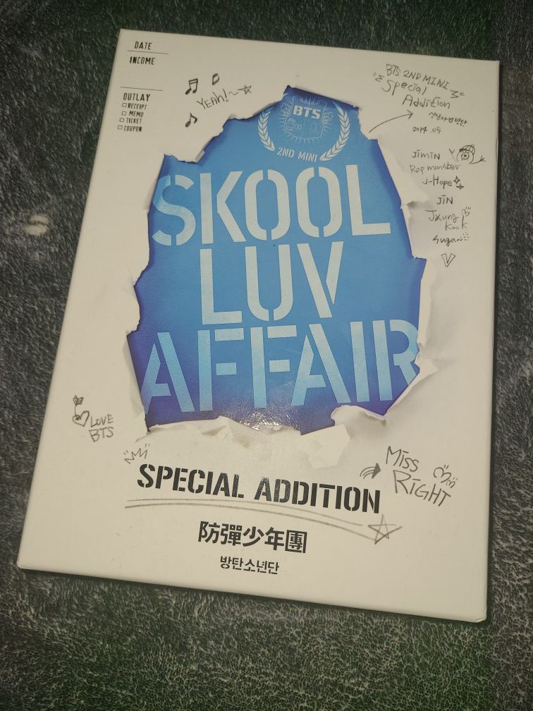 BTS Skool Luv Affair♡Special Edition