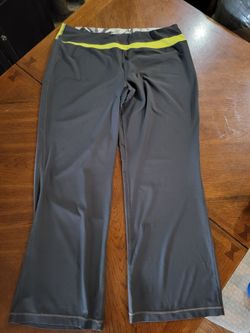 🏃♀️ Xersion Black & Neon Yellow Athletic Yoga Pants – Women’s Approx. XXL – Bootcut