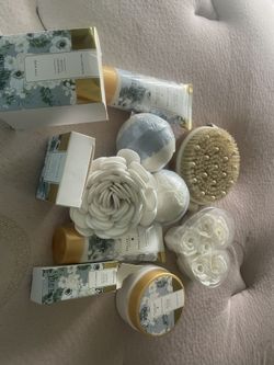 White Jasmine Bath And Body Works
