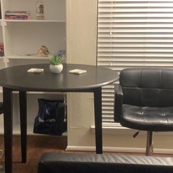 Bar Table With Chairs 