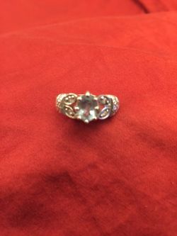 Size 5 Avon silver ring