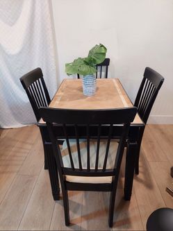 Real Wood Dining Table And Chairs set A+