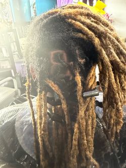 Locs retwist+ style