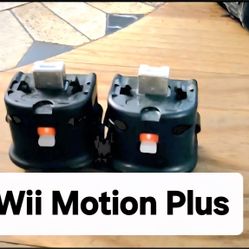 2 Nintendo Wii Motion Plus Adapter OEM MotionPlus Sports Resort + 2 Sleeves