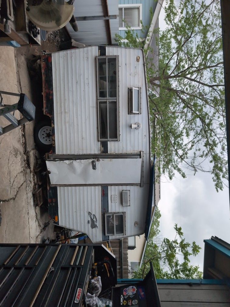 Camper Trailer 500