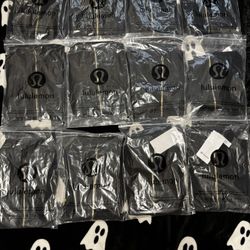 Lululemon Gold Zipper 