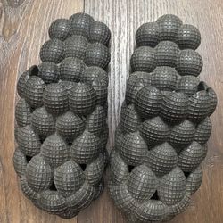 Womans Black Bubble Sandals Size 9 