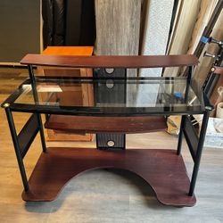 Glas Top/Metal Desk