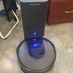 iRobot Roomba 