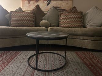 Circular coffee table marble