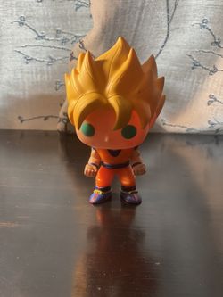 Funko POP! Dragon Ball Z Vinyl Figure Super Saiyan Goku And Funko Pop! Animation Dragon Ball Z: Super Saiyan 2 Vegeta Vinyl