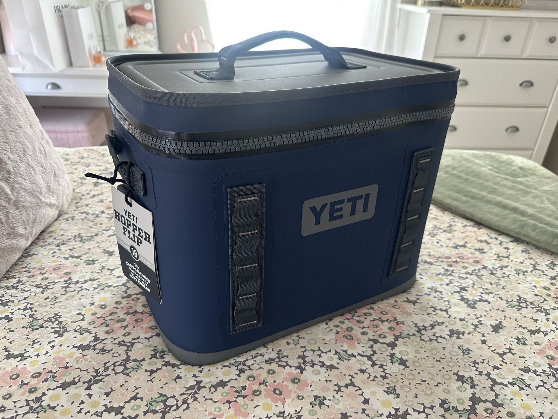 YETI Hopper Flip 18 Portable Soft Cooler NEW with Tags