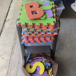 ABC  Floor Puzzle Mat$10