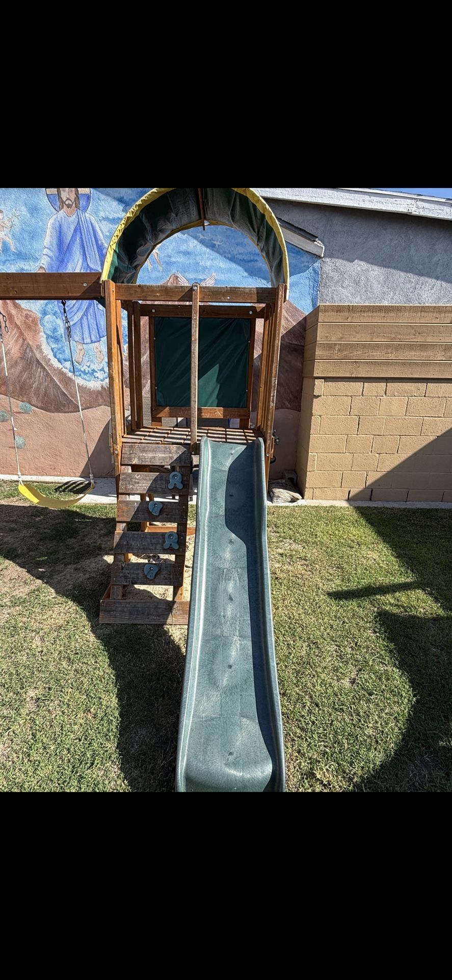 Juego De Dos Columpios Con Resbaladilla Para Niños En Muy Buenas Condiciones