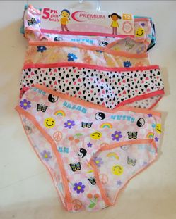 Girl's underwear size 12