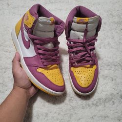 Air jordan 1 brotherhood