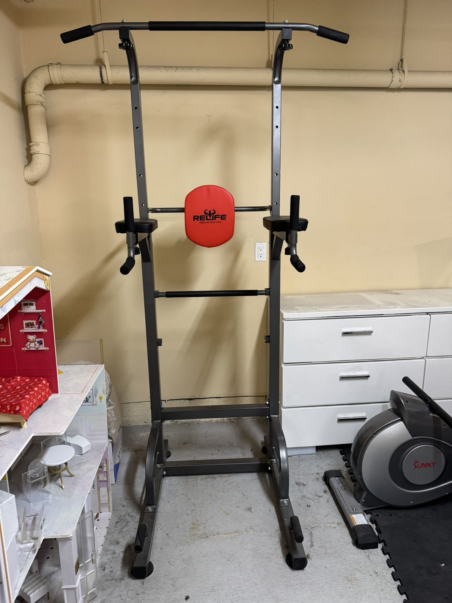 Relife Rebuild Your Life Pull Up Bar Station