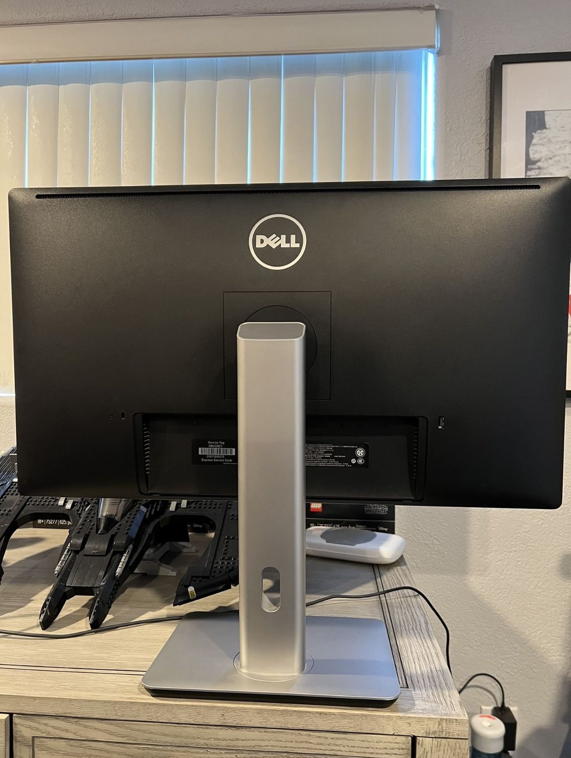 Dell 28 Inch Ultra HD Monitor P2815Q UltraHighDefinition (UHD) 28