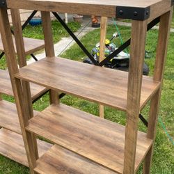 4 Book Shelves 