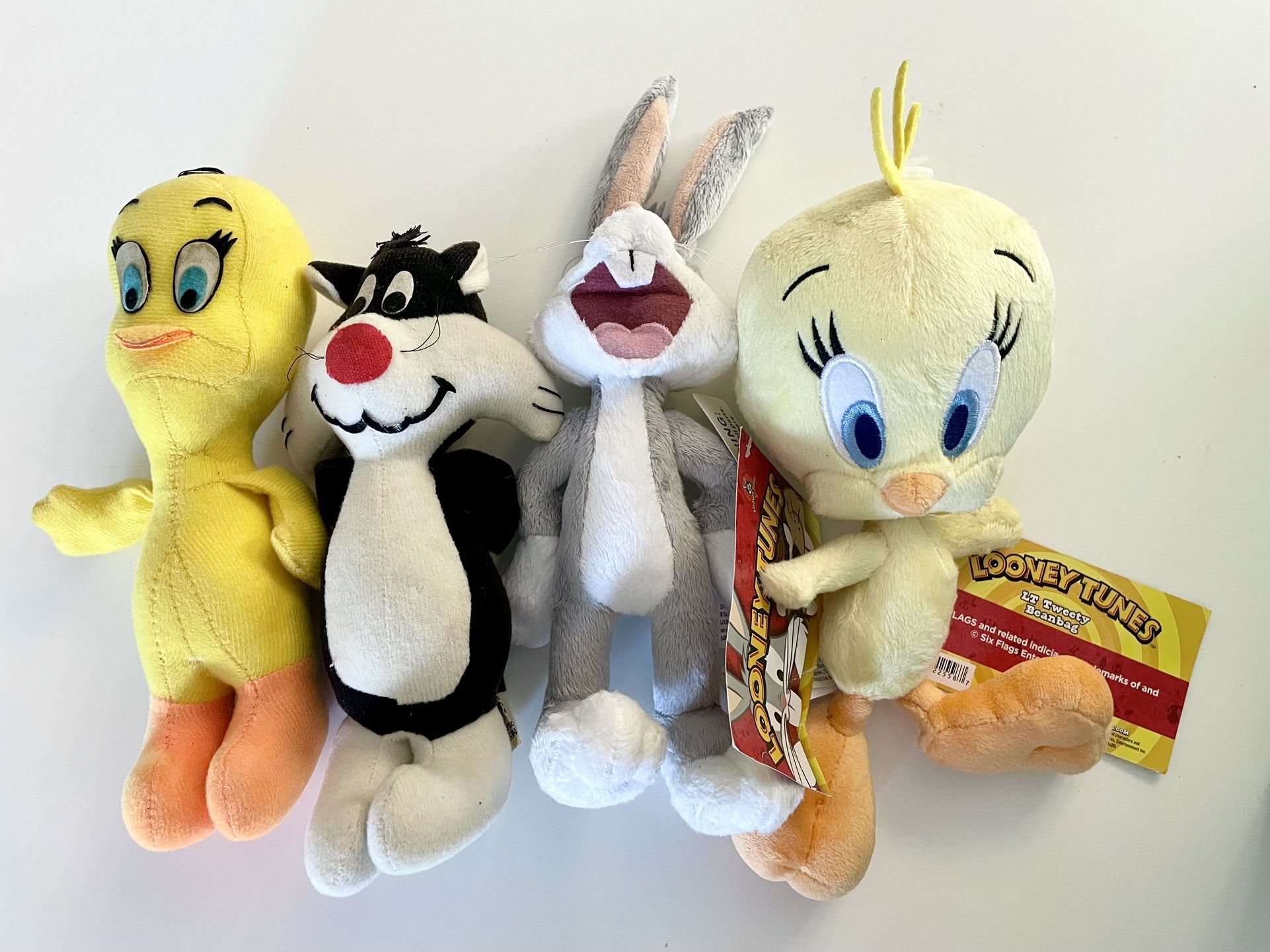 Looney Tunes Vintage And Newer Plush Figures