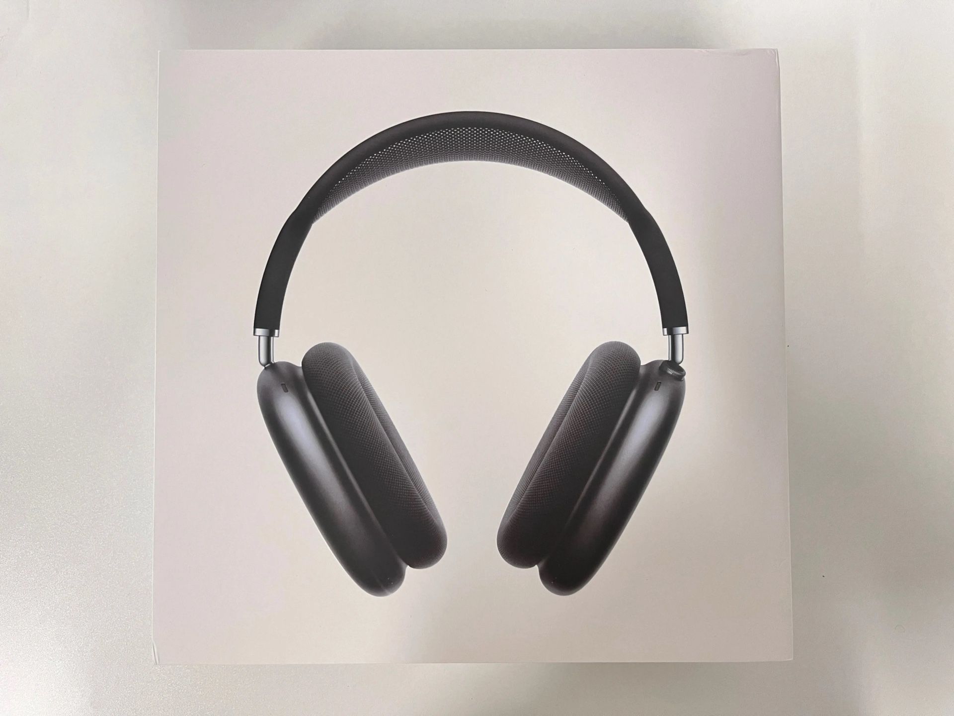 New Apple Air Pods Max (USB-C)
