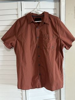 Mens button-up shirt