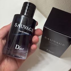 100 mL Dior Sauvage Eau De Perfum mens