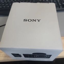 Sony alpha ZVE10 II APS C Content creators camera kit 