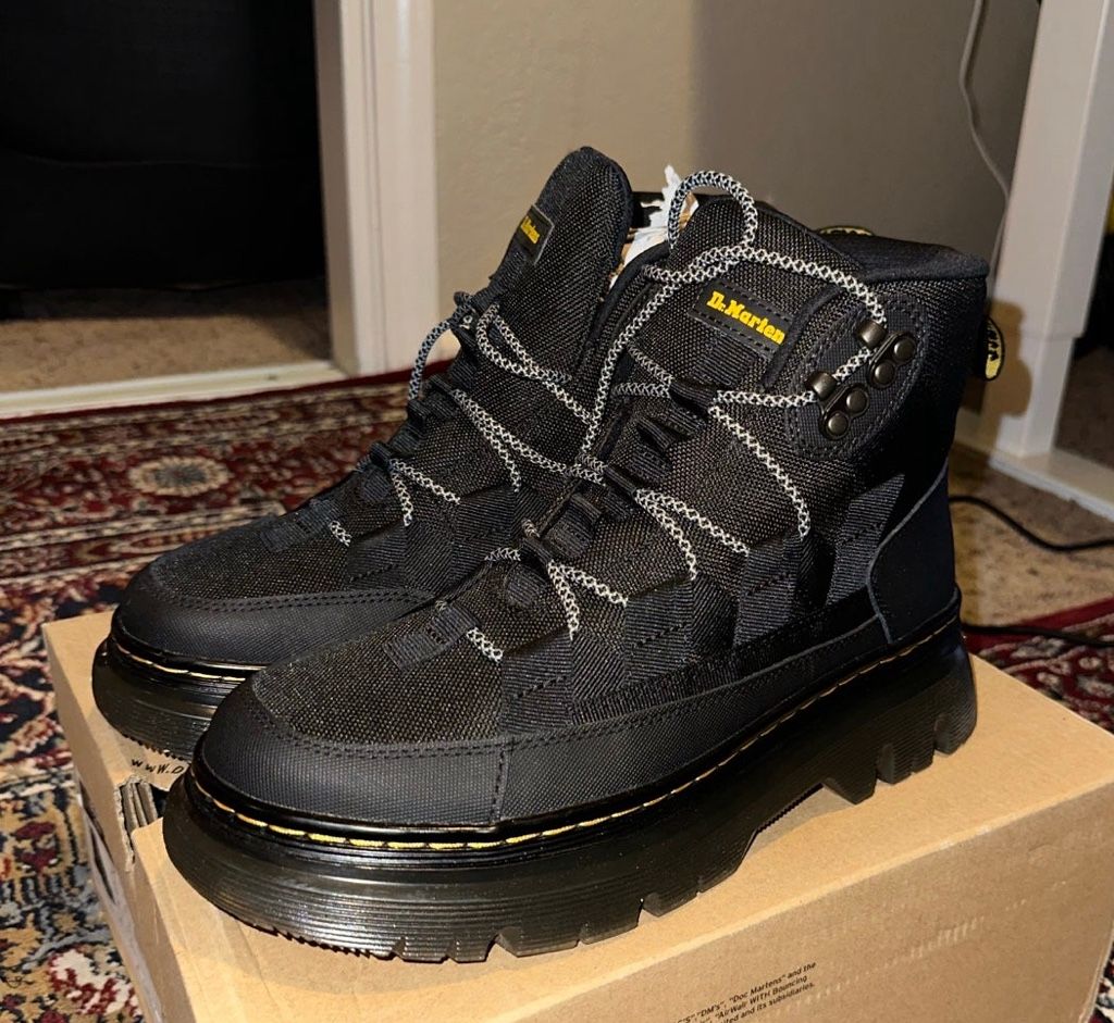 Doctor Martens Boury Black High Top Boots Size 8 Womens