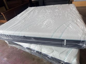 King tempur pidec pro adap medium.