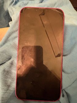 Unlocked iPhone 14 Plus 220 or best offer ! Willing to work with you on the price