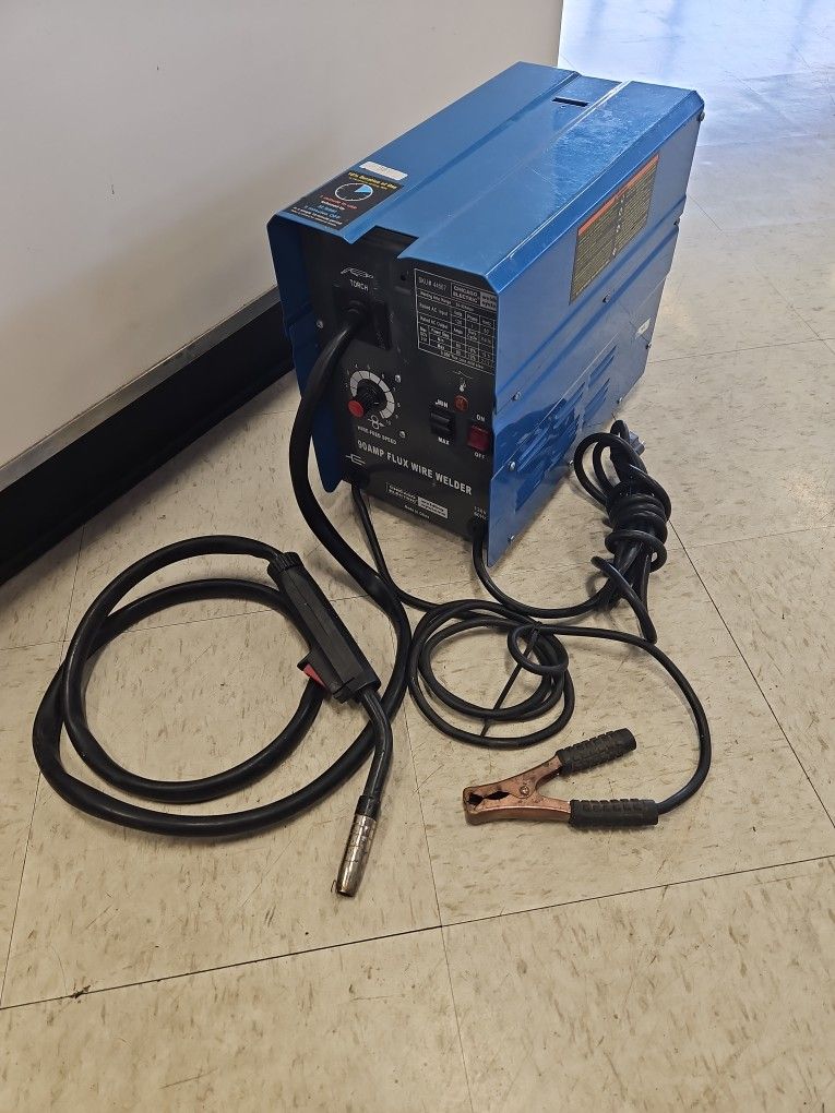 Chicago Electric 90 Amp Flux Wire Welder 809542-1