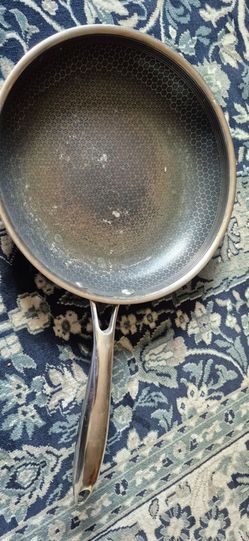 Hexclad   12" pan
