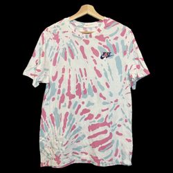NIKE TEE SIZE MEDIUM
