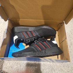 Rare Adidas NMD R1 Size 10 Brand New